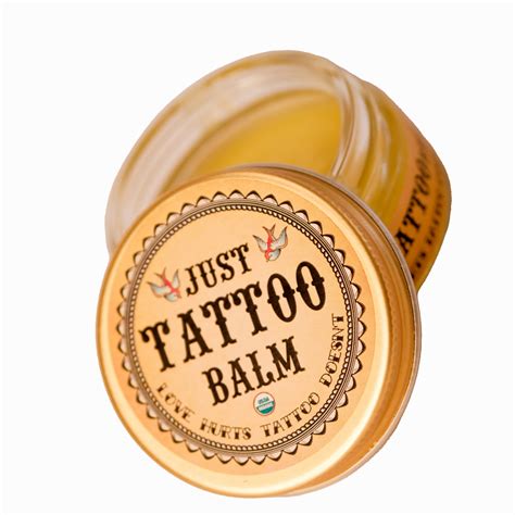 Ultimate Guide To Perfect Tattoo Balm Application (9)