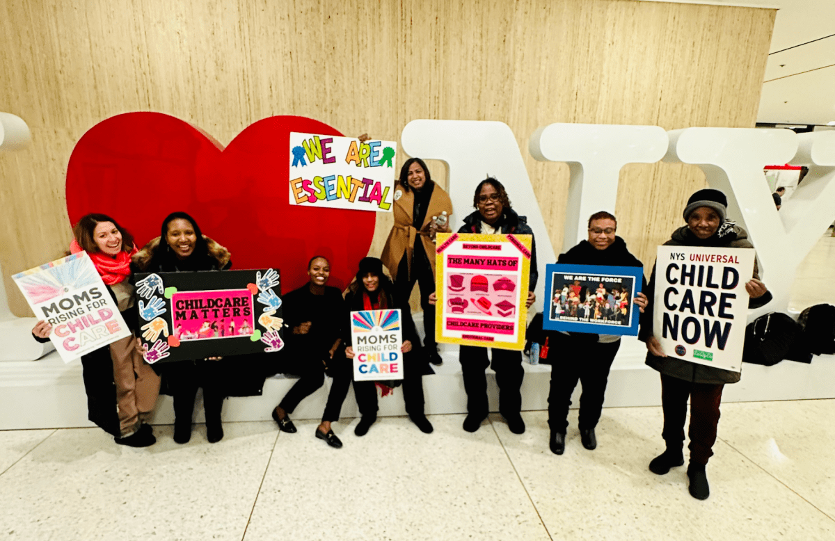 Op-ed: Governor Hochul must do right by working families and invest in child care now – QNS (1) Op-ed: Governor Hochul must do right by working families and invest in child care now – QNS (1)