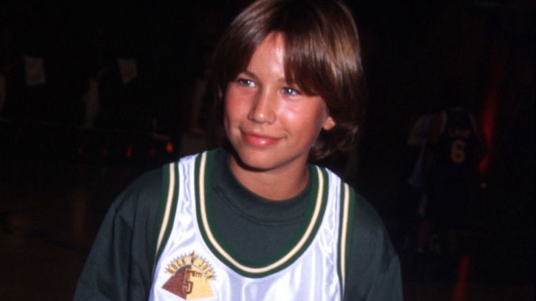 Tragic Details About Jonathan Taylor Thomas' Life - The List (2) Tragic Details About Jonathan Taylor Thomas' Life - The List (2)