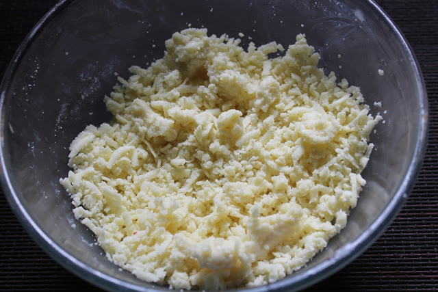 Homemade Khoya | How to Make Khoya Recipe | Mawa | Khoa Recipe (42) Homemade Khoya | How to Make Khoya Recipe | Mawa | Khoa Recipe (42)